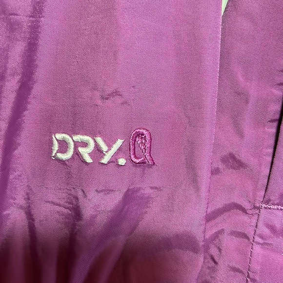 Mountain Hardware Rain Jacket Size youth large - Picture 3 of 9